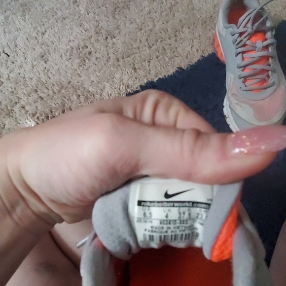 Nike size 6.5 - Picture 6 of 6